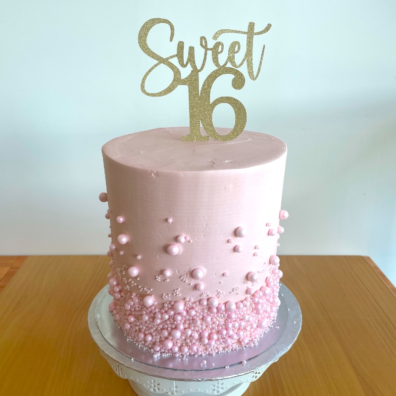 Gâteau personnalisé épuré – Image 4